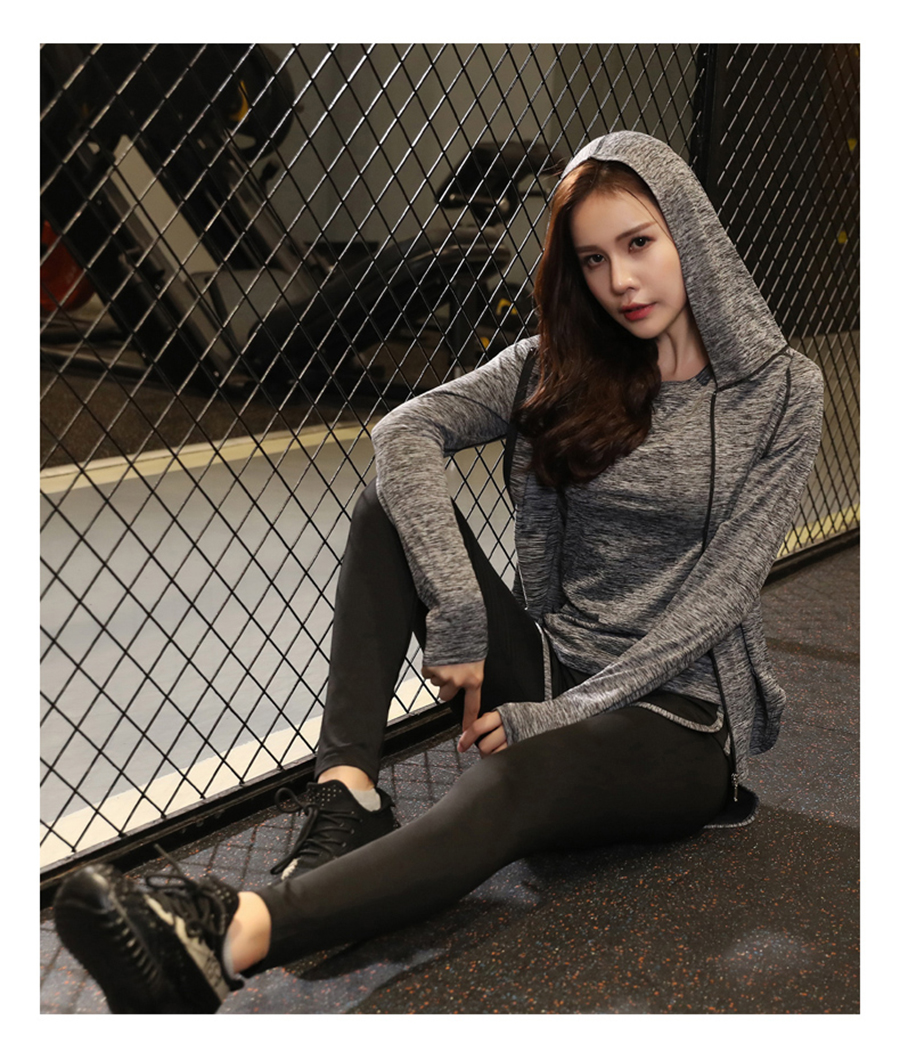 Hot Latest Design Custom Logo Sport Wear Yoga Set Gym Suits Running Women Fitness Sets
