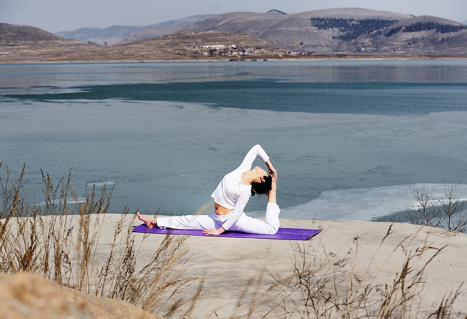 10 Questions For Yogis to Ask Themselves